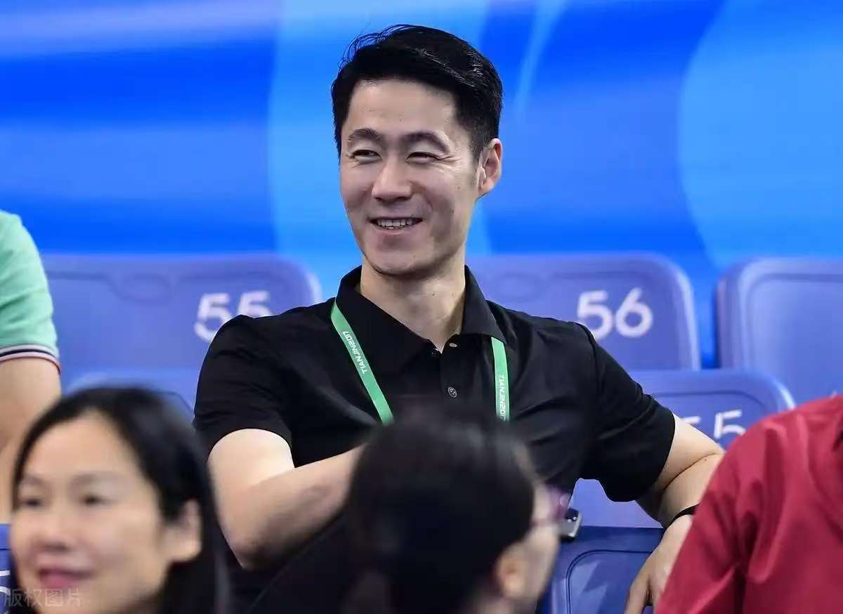 王励勤执掌国乒：刘国梁发声支持，马琳王皓沉默背后原因揭秘