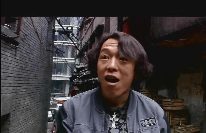 从50亿影帝到边缘角色,"消失"黄渤,张译的话依然真实