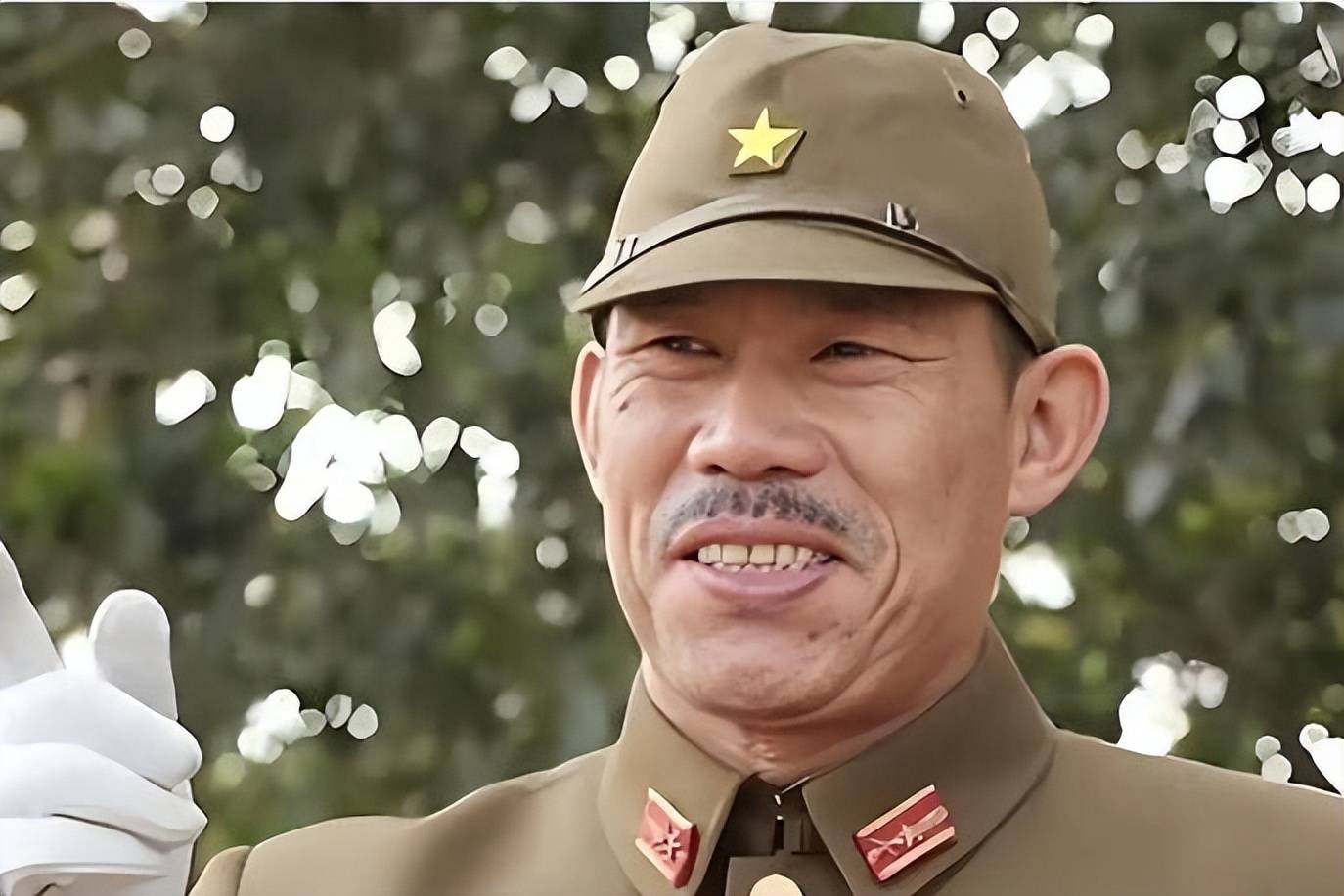 鬼子,游客血脉觉醒奋力厮杀,杨清文的实力不减当年