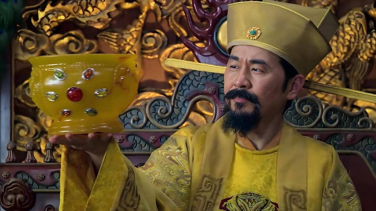 赵匡胤杯酒释兵权时,唯独漏掉了一个人,结果宋朝江山被他夺去