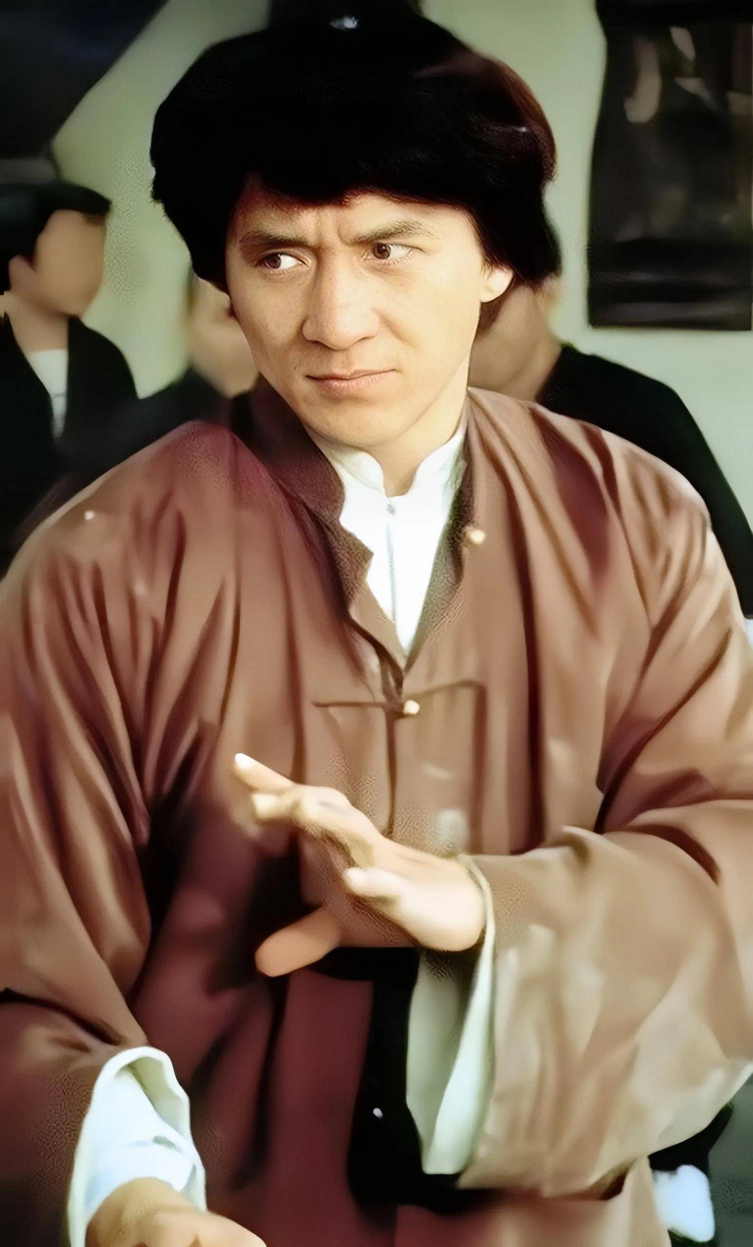 电影巨星成龙,拳脚传奇英雄,东方文化使者