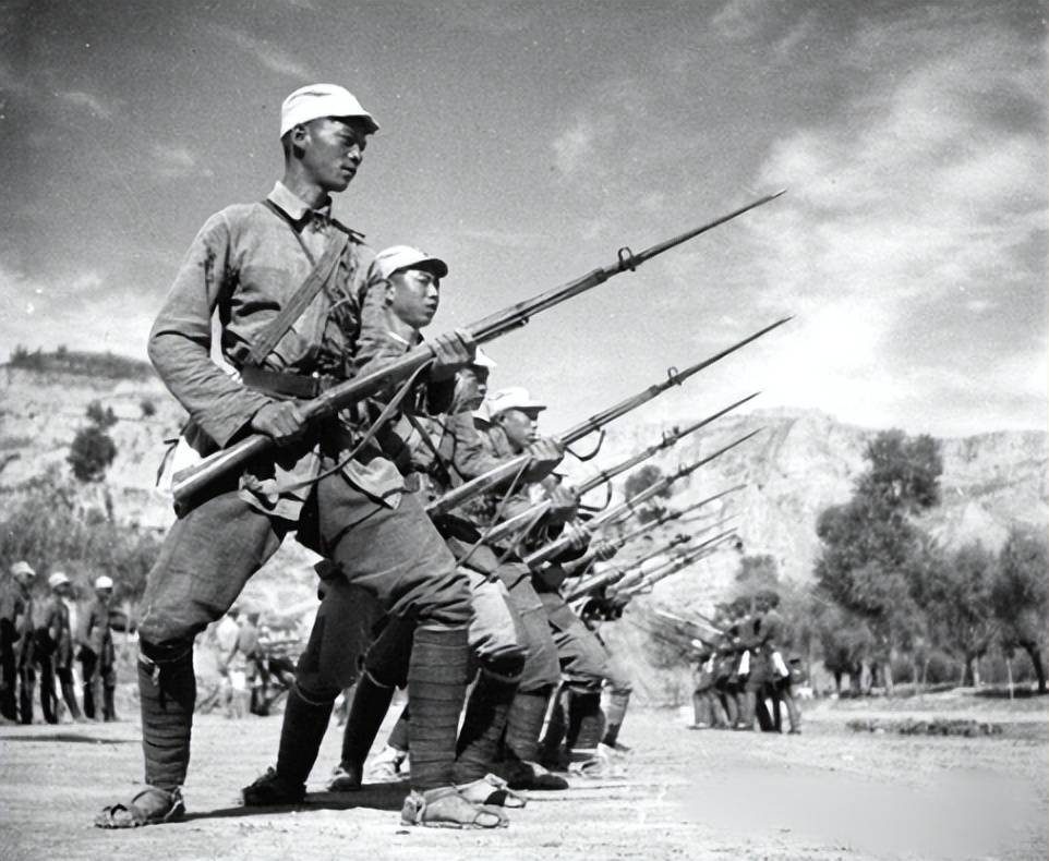 抗日战争时期,十几个鬼子就能控制一座县城?传言还是事实?