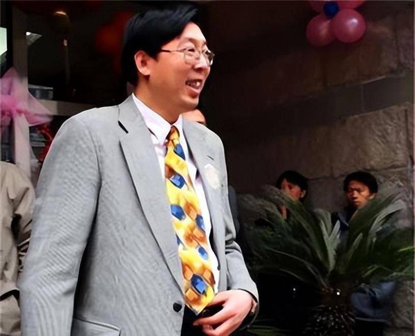 跳高王子朱建华现状!62岁显老,妻儿定居美国,他靠什么生活