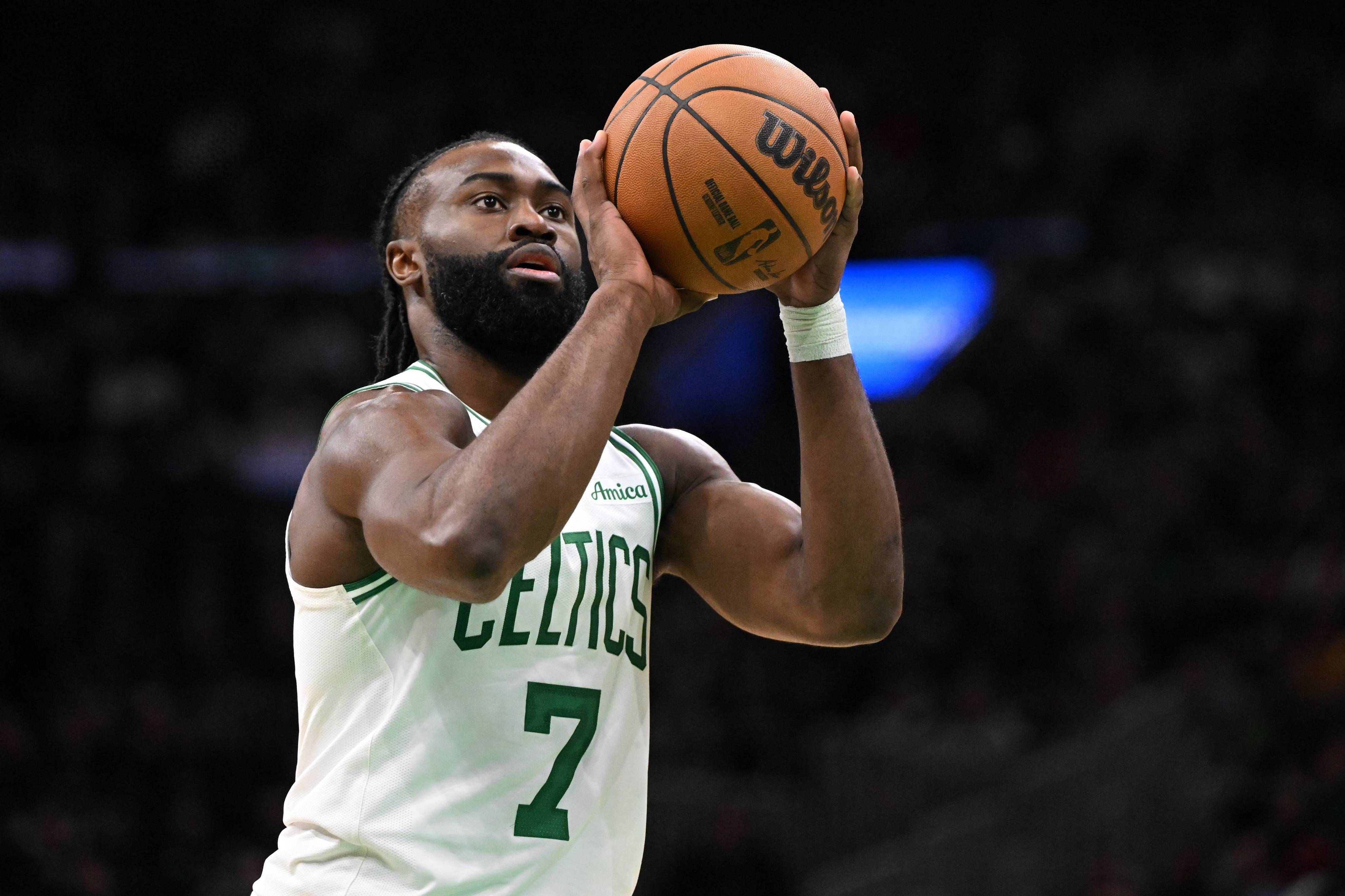 爆冷终结5连胜！尼克斯111-89大胜凯尔特人，布伦森全程火力压制