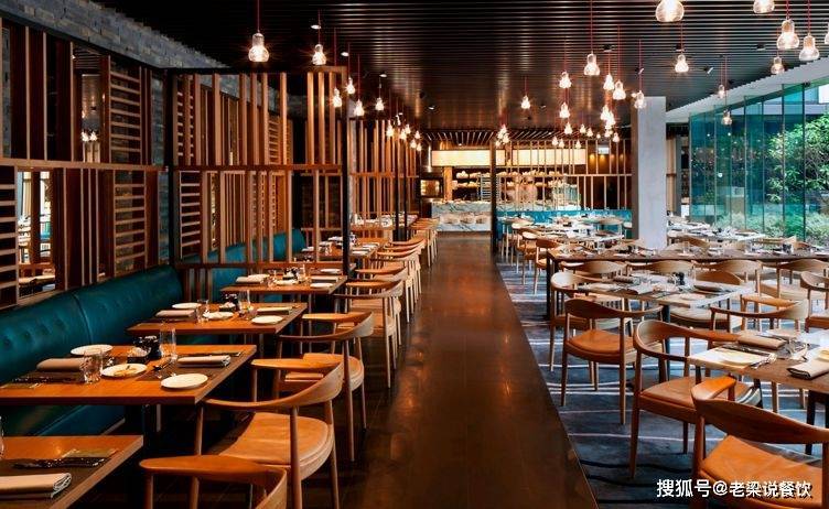 生意火爆却疯狂打折！餐饮店到底在焦虑什么？