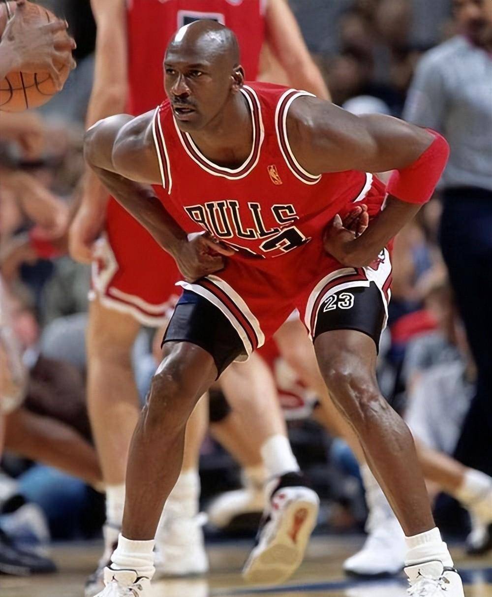 历年 得主有哪 从乔丹到相关图片4