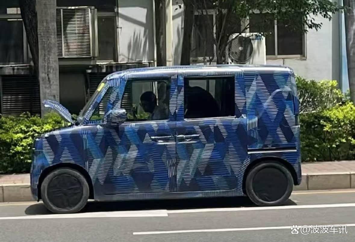 比亚迪K-Car路试谍照曝光，或售价250万日元