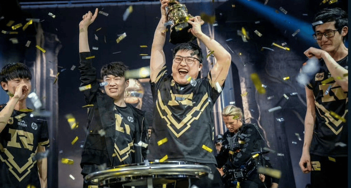 电竞风云：RNG俱乐部解散危机，Uzi与Mlxg欠薪纠纷无解