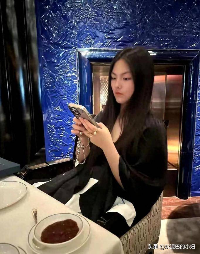_端午节吃粽子歌_端午节吃粽子的歌谣