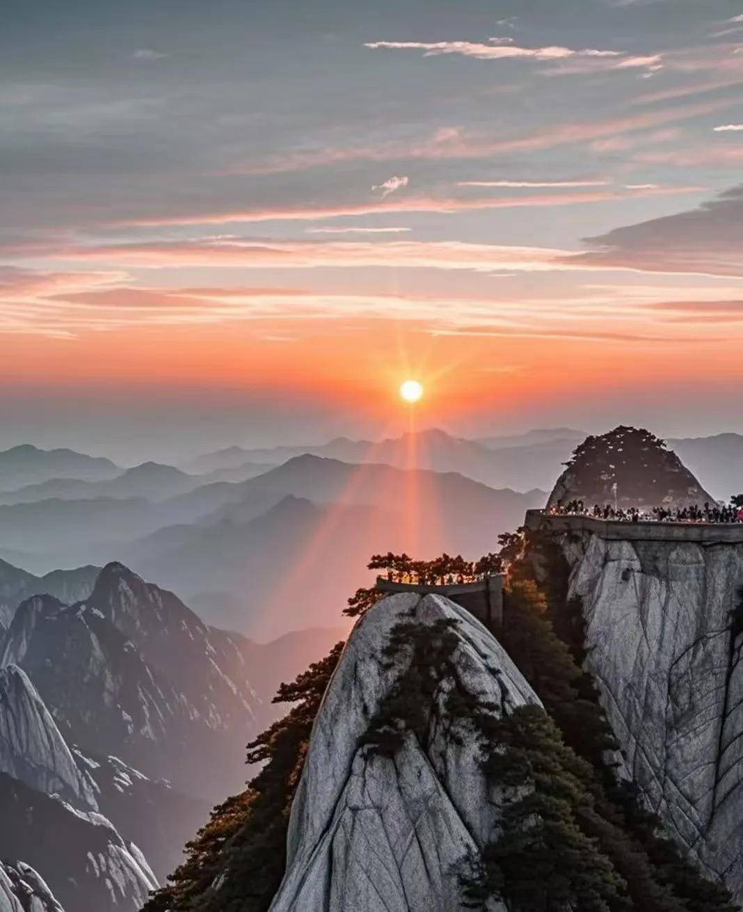 ,这里的东峰