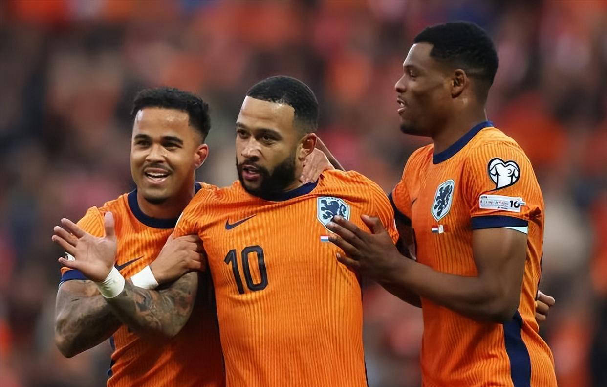 FIFA World Cup qualification (UEFA), Netherlands, Depay, camel live