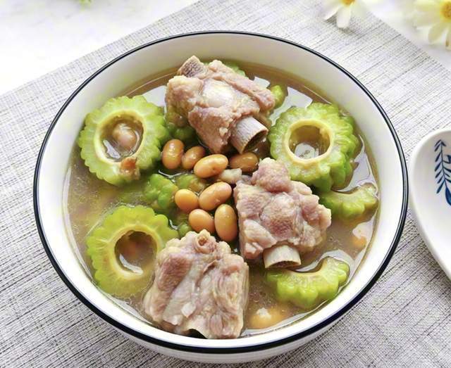 夏季解暑吃什么好_夏日清凉解暑的食物_