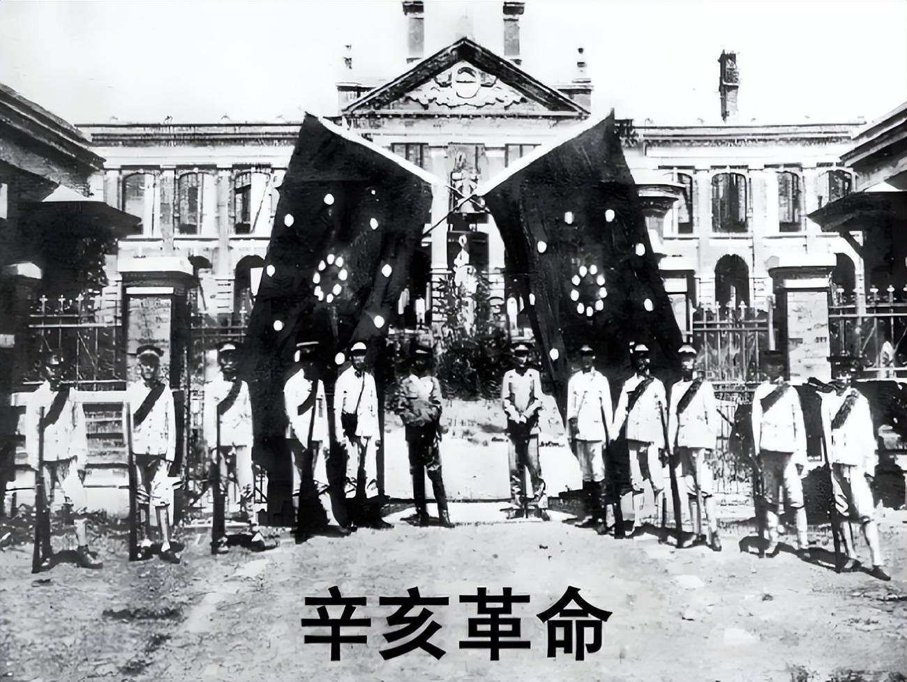 七律.枪声破晓