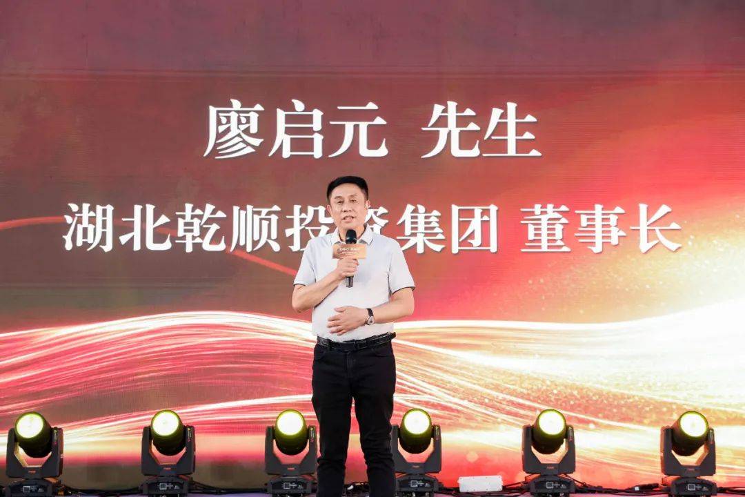 一场发布会，窥见库姆巴特的东方叙事野心__一场发布会，窥见库姆巴特的东方叙事野心