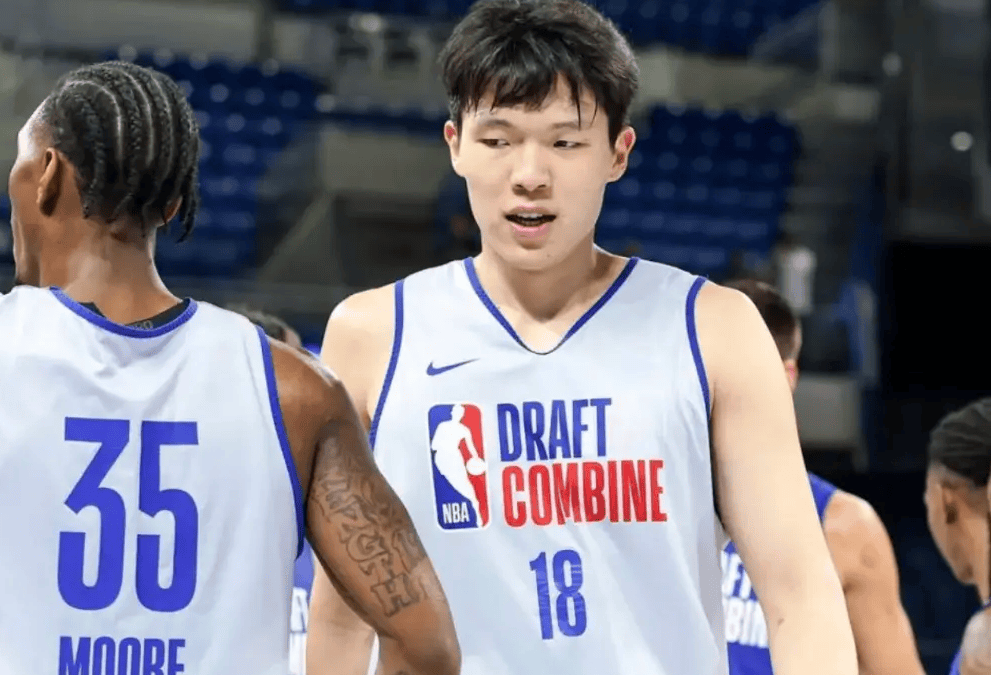 看李月汝学阿联！杨瀚森NBA要闯两关，沟通+融入，缺一不可
