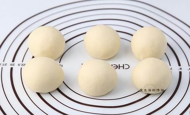 奶香味的面包_口香面包美味奶软拉丝怎么做_