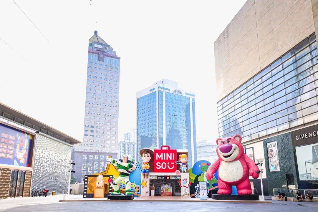 零售周报 | 消费回暖、离境退税扩围、LV亚洲旗舰店落子香港