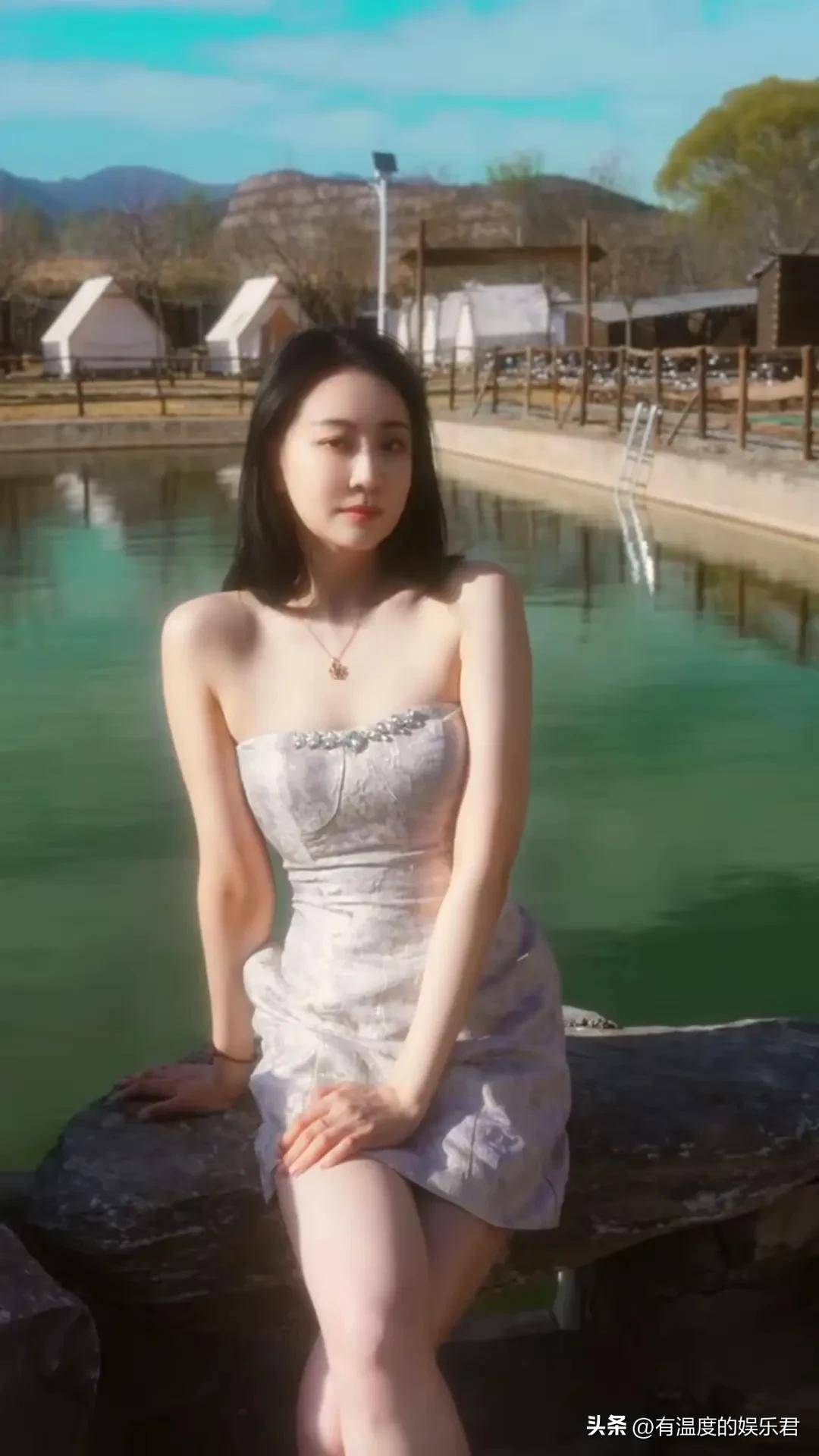 她不愿意被潜规则,出道20年零绯闻,典型的戏红人不红