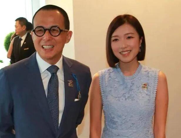 李嘉诚次子李泽楷险中求胜：富卫集团带着百亿亏损闯港交所