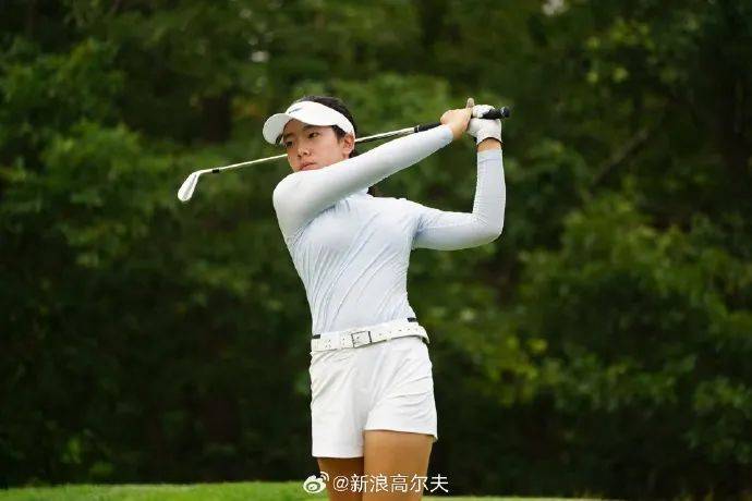 刘宇婕勇夺AJGA青少年精英赛冠军，刘国梁期待女儿冲击高尔夫大满贯