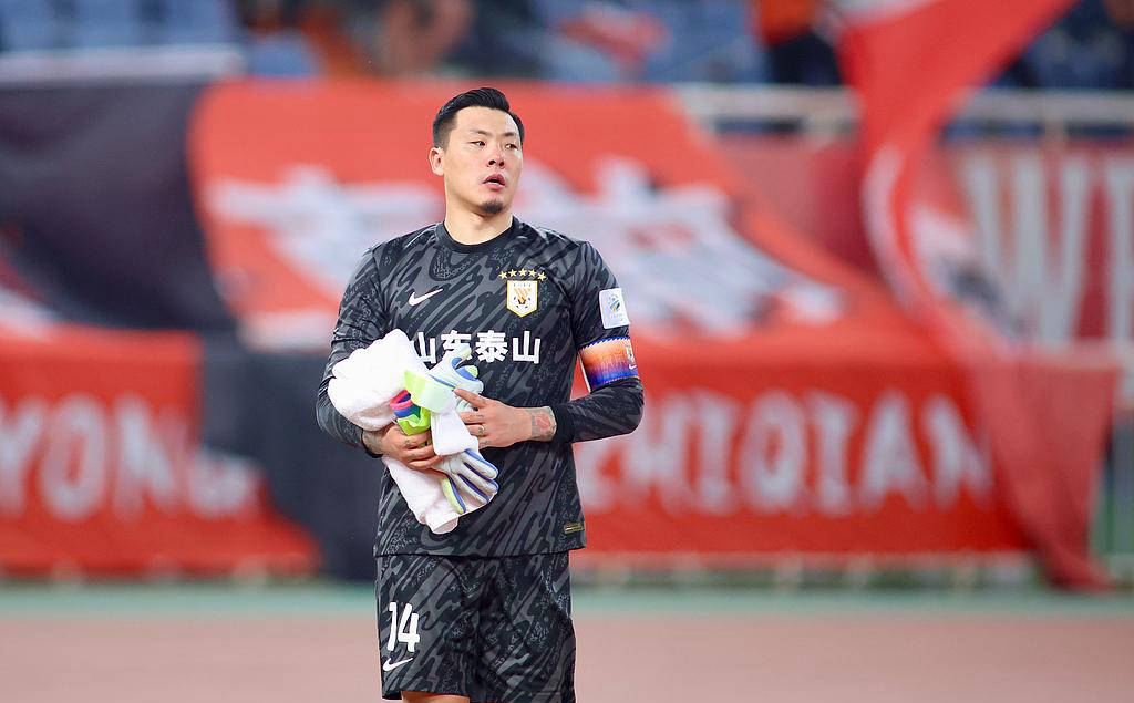 于金永崛起，再见，王大雷！国脚生涯走向终点，退役进入倒计时！