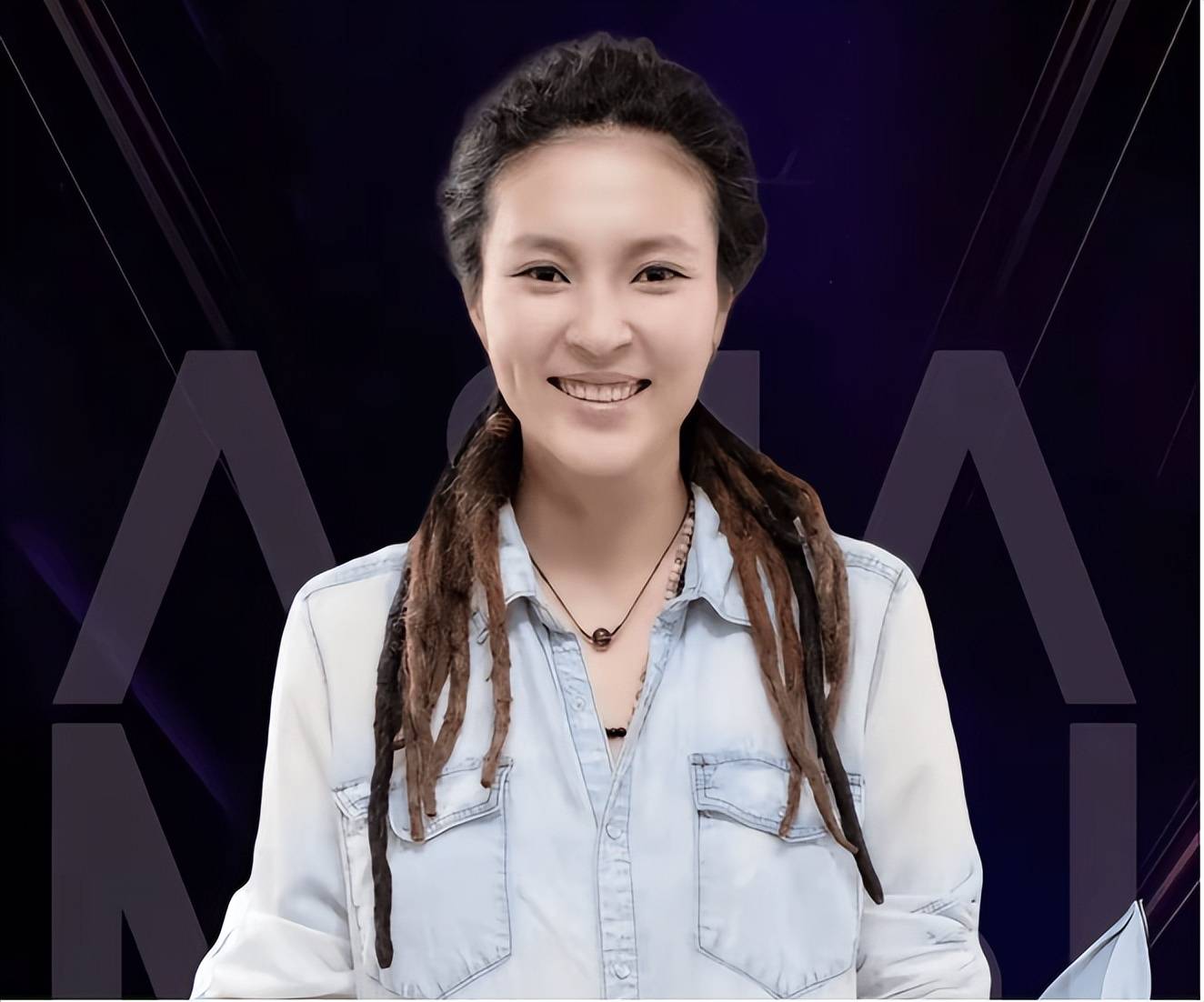 好声音歌手毕夏自曝遇车祸:两度开颅手术,独抚幼子,获汪峰相助