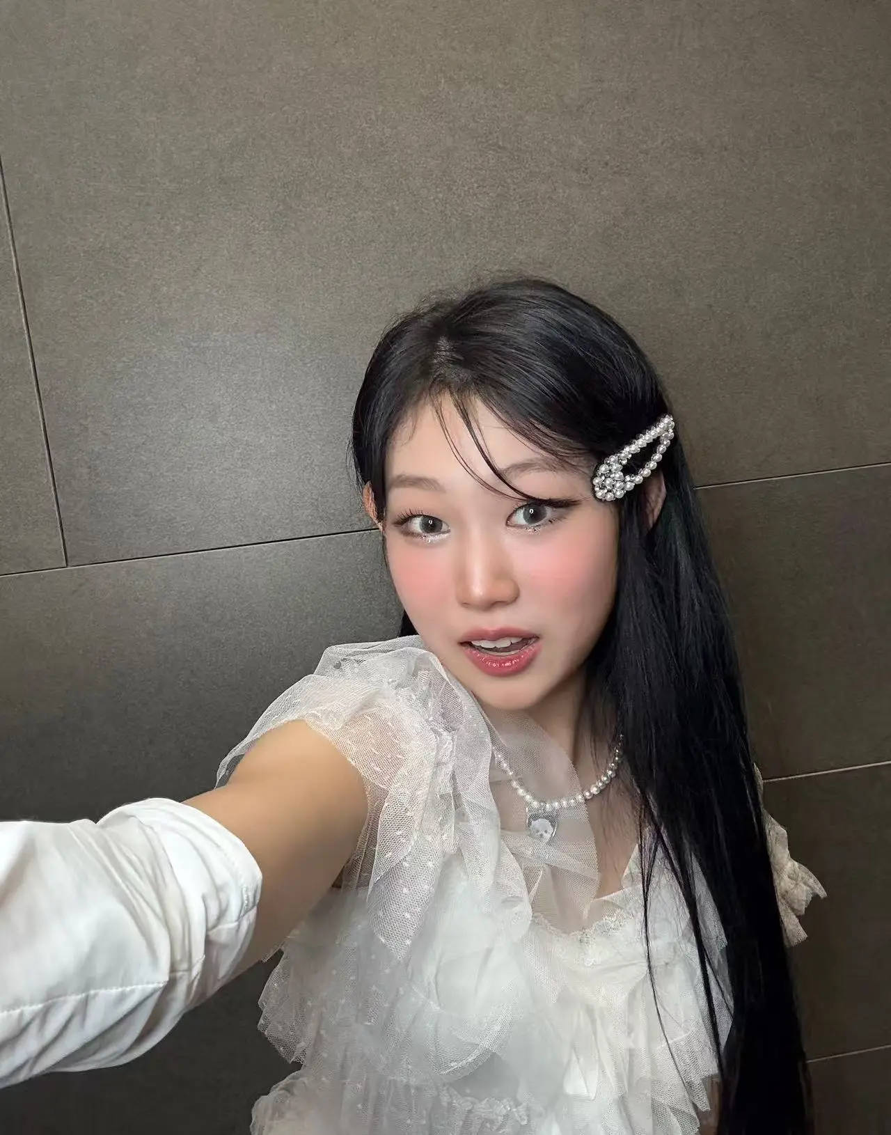 小沈阳女儿沈佳润发文回应出道从最丑星二代到韩国打歌舞台