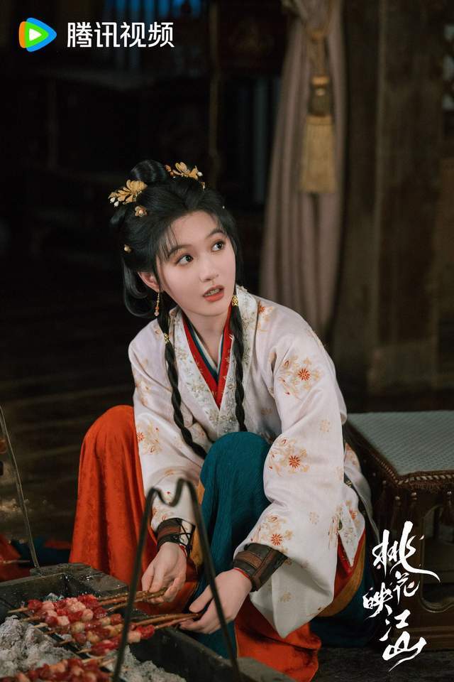 《桃花映江山》霸榜! 盘点6位左相府美人,娇妻美妾,千金侍女都超甜