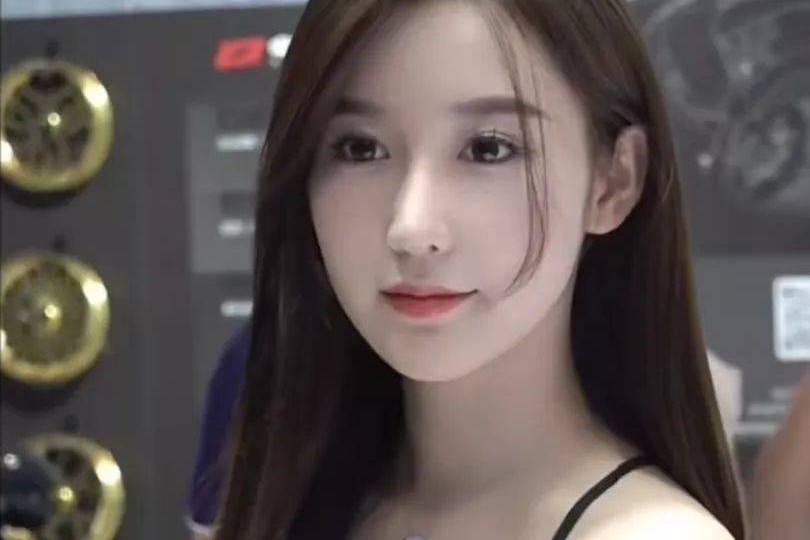 女人地位不保？日本仿生“美女机器人”引热议，内部构造太逼真