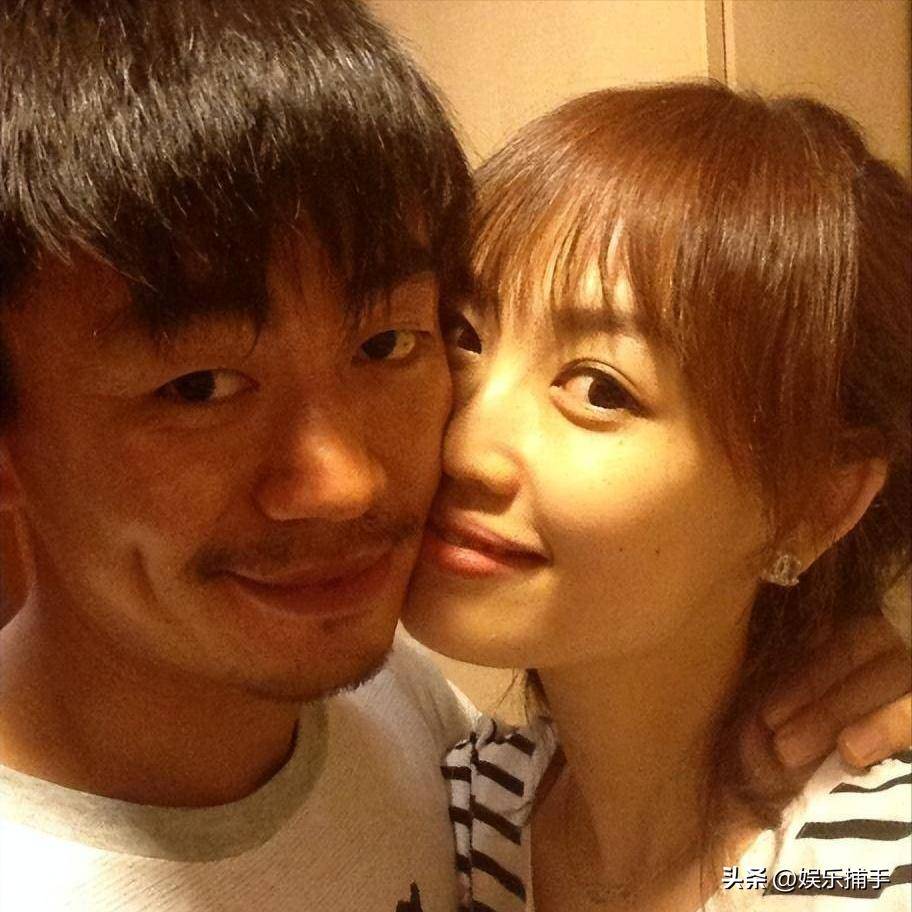 刚摆脱马蓉的王宝强,又陷"温柔乡",看来他终究难逃"美人关"