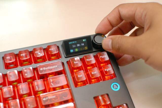 黑爵MK87三模无线机械键盘深度评测:续航怪兽与客制化艺术的碰撞