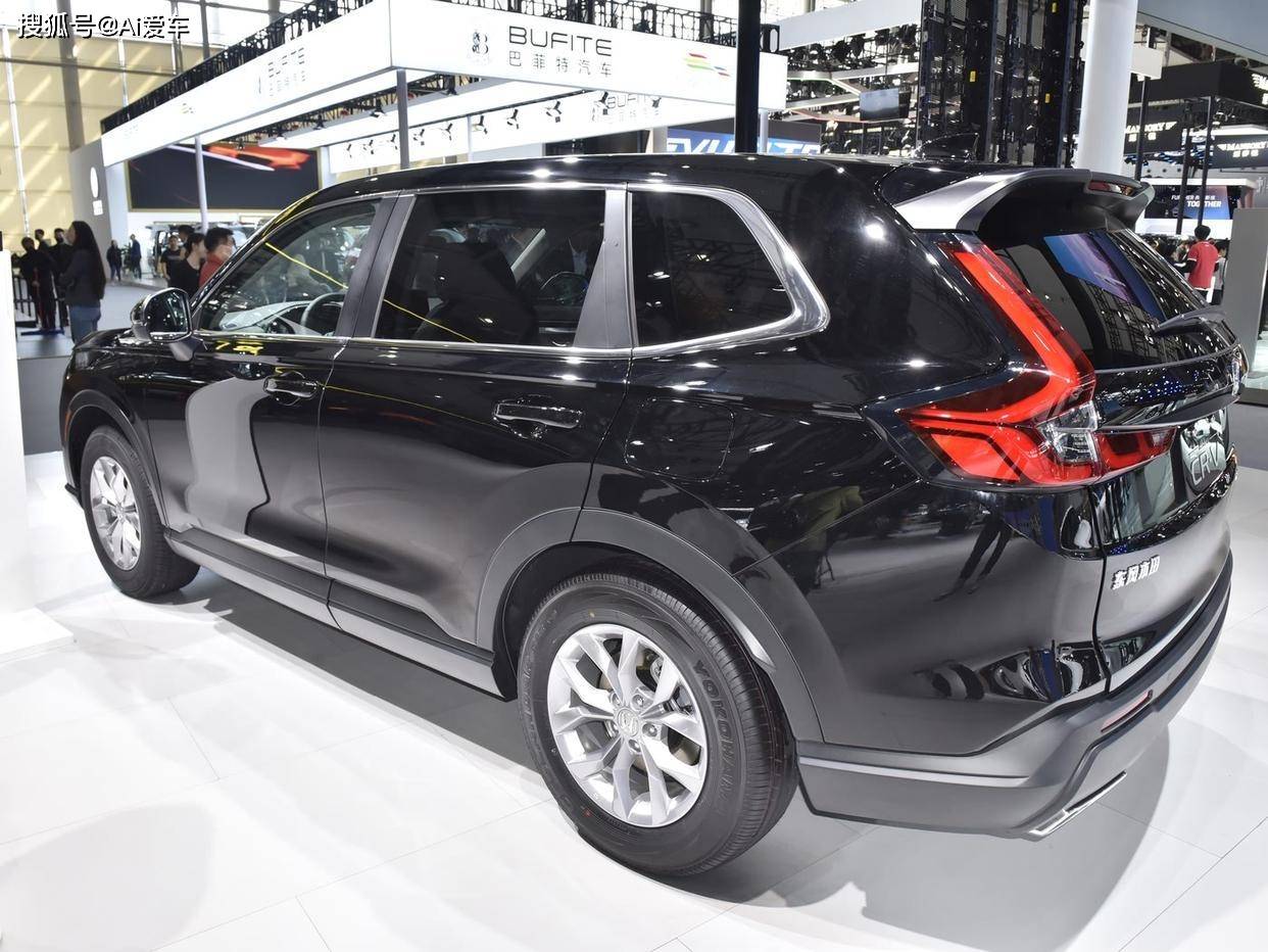 15万买7座四驱suv!本田这招太狠,汉兰达哭了