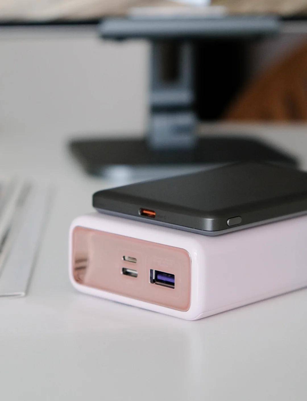 苹果手机充电宝哪个牌子好质量好又耐用?10款质量好耐用充电宝