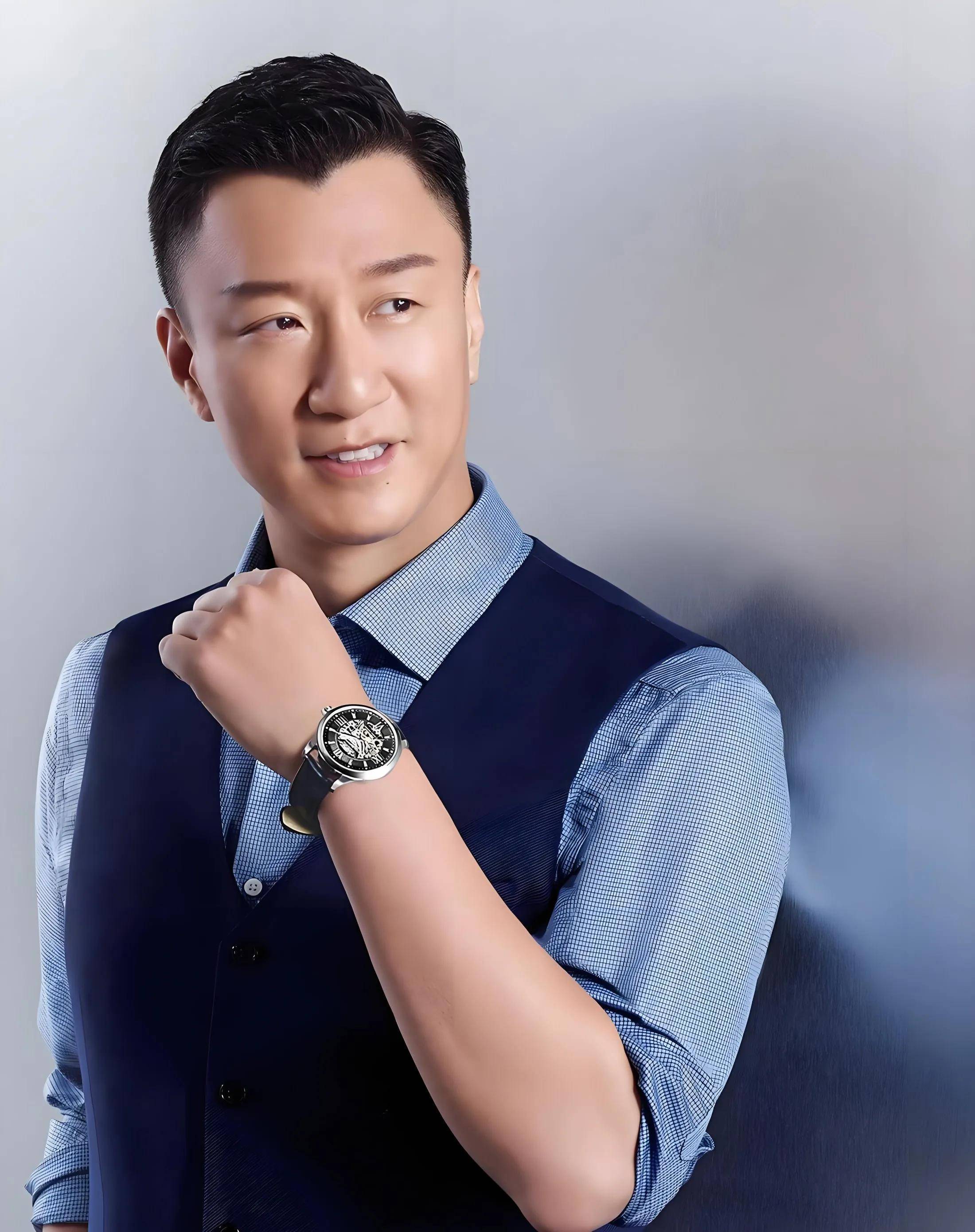 内地实力演员孙红雷,李乃文,王玉雯亮相,西班牙马德里街头现身