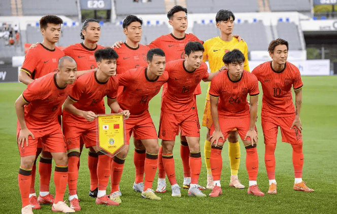 中国男足新帅锁定世界杯黑马教头，年薪120万欧