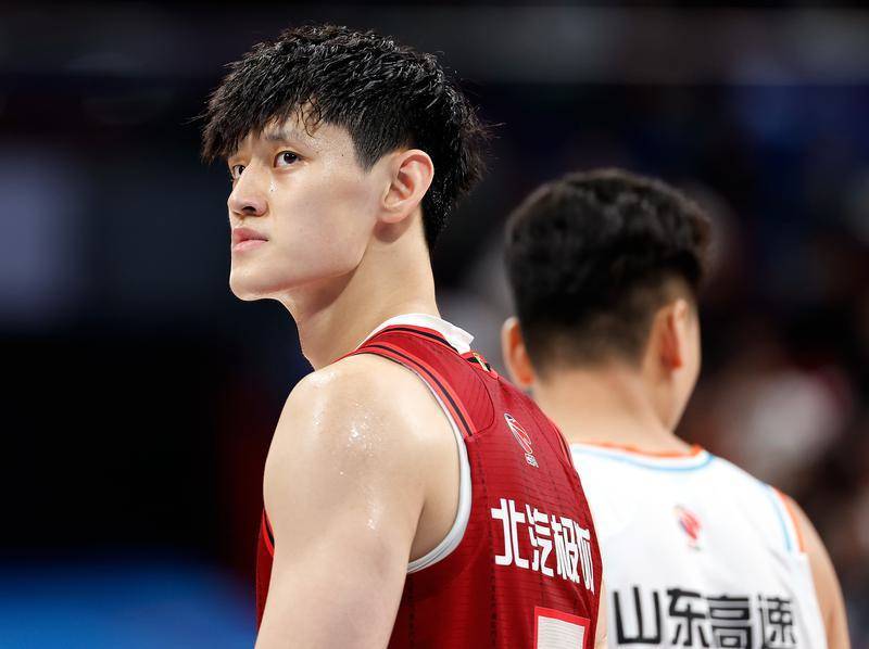 官方：曾凡博伤病评测未达标 无缘出战男篮亚洲杯