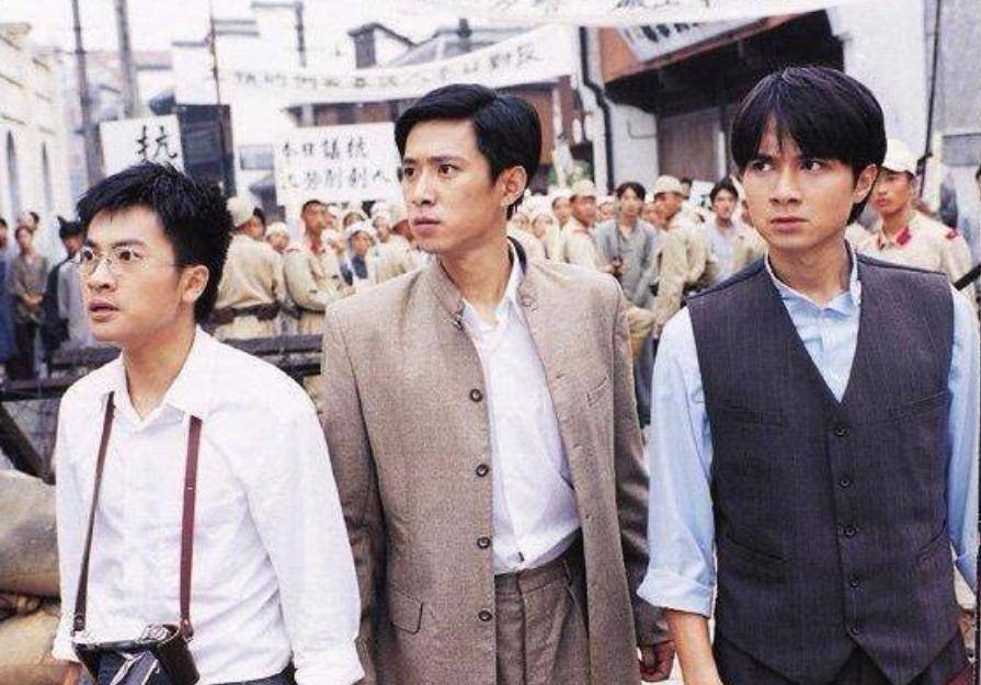 古巨基:与经纪人相爱20年结婚,妻子52岁为他生子,儿子长相随妈