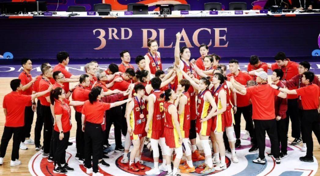 中国女篮亚洲杯谢幕：韩旭誓言再出国特训，新老交替悄然进行
