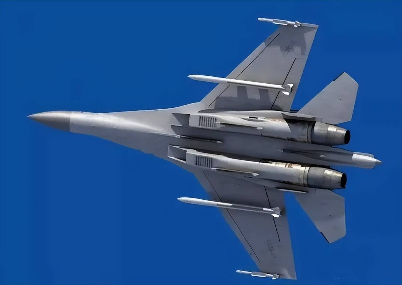 两种先进的空空导弹:霹雳-17与霹雳-21