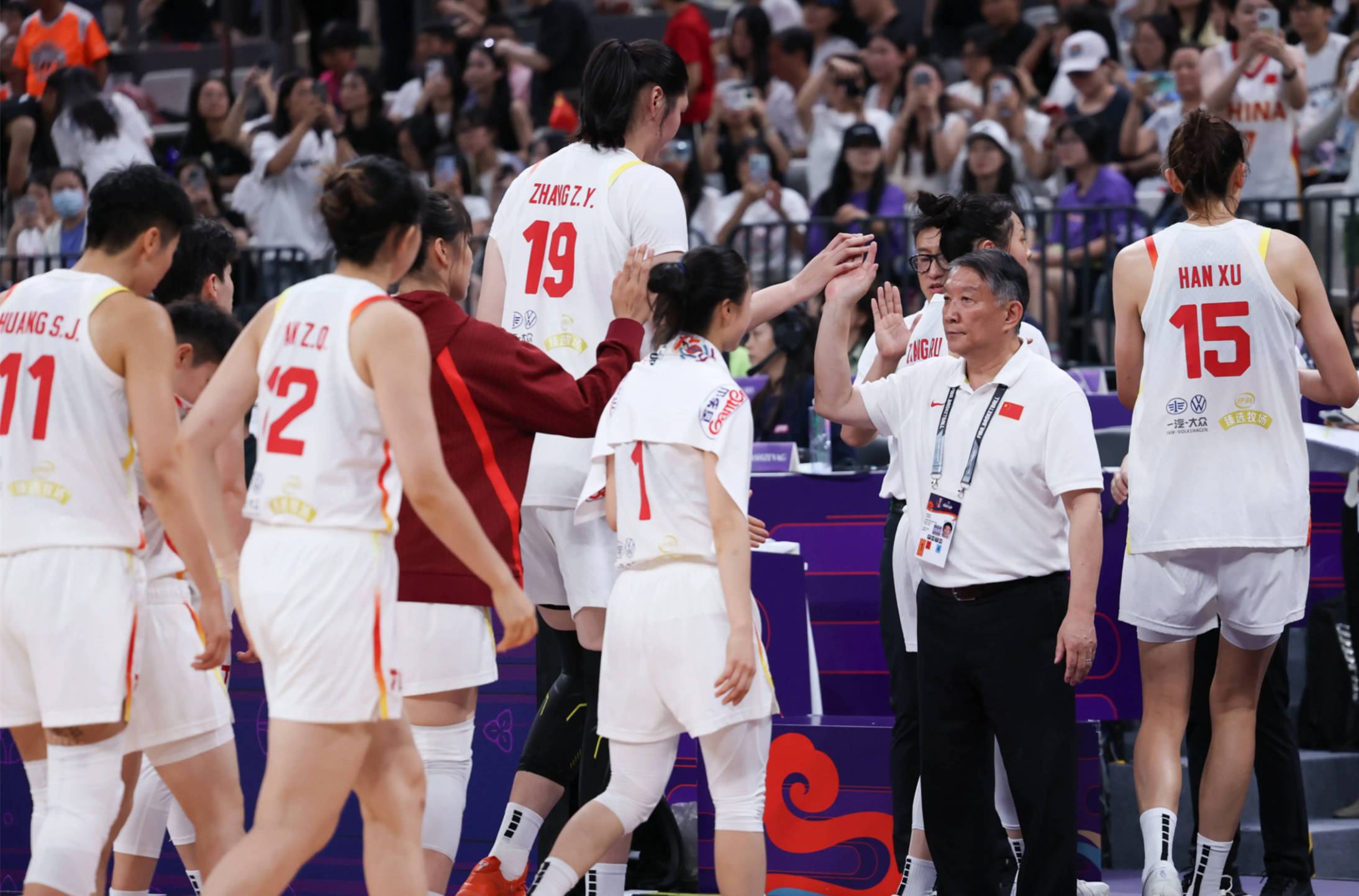 中国女篮备战新周期：李梦回归成焦点，宫鲁鸣如何调整阵容？