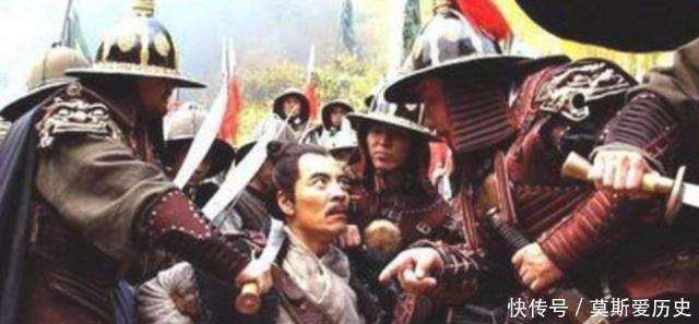 Chongzhen Lingchi举办了一名著名的元将军。他犯错还