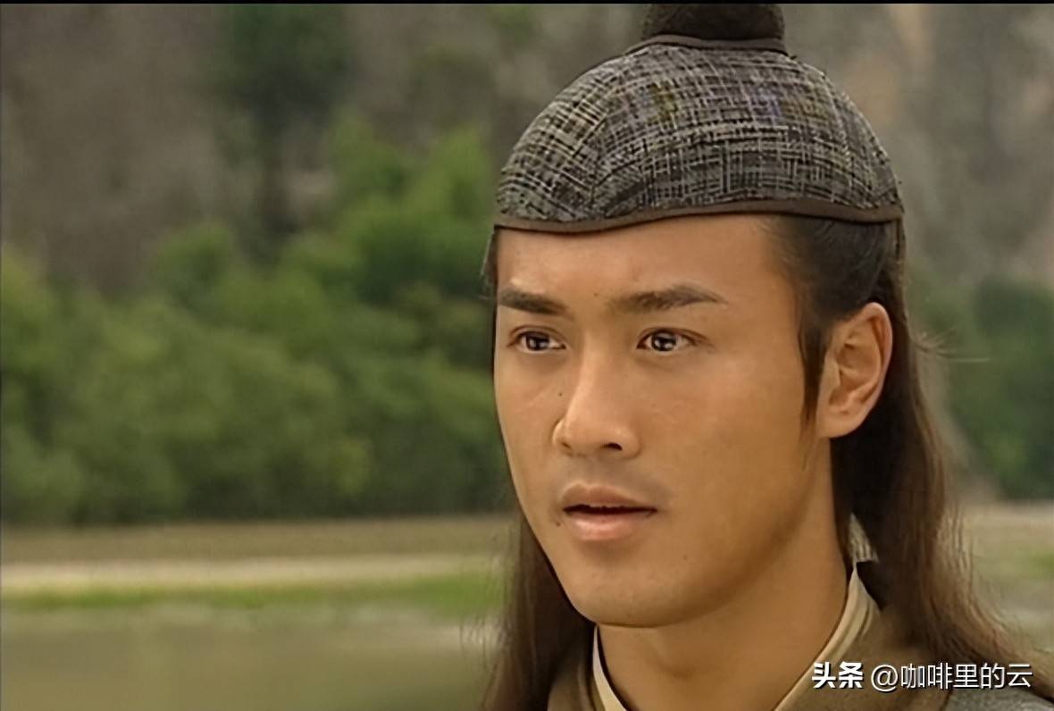 曾经,叶璇的演绎让我们看到,女扮男装的角色不再是傻子,而是充满了