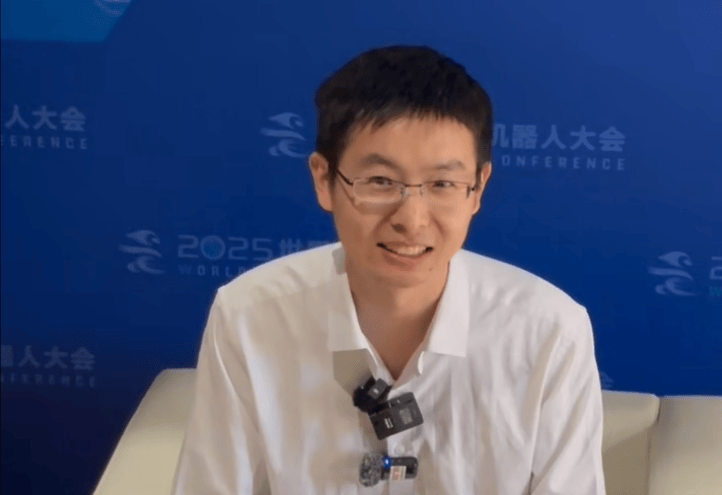 Wang Xingxing对话：类人形机器人最大的技术难度在