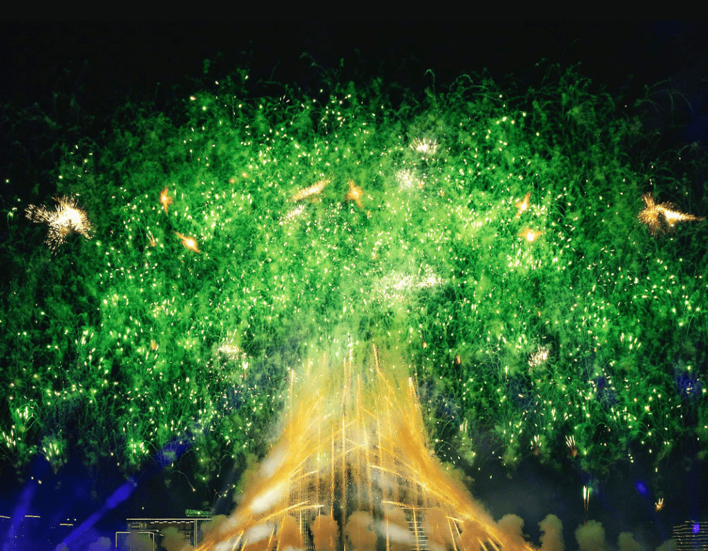 成都烟花秀封神!一场视觉盛宴让全世界沸腾,这份追秀攻略请收好