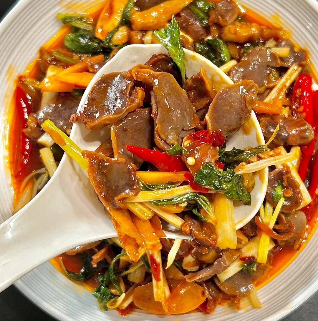 爆炒郡肝:一把火里的江湖味