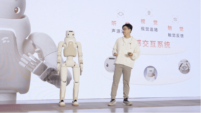 2025機(jī)器人大會(huì)引爆百團(tuán)大戰(zhàn)：價(jià)格鏖戰(zhàn)與技術(shù)攻堅(jiān)并行