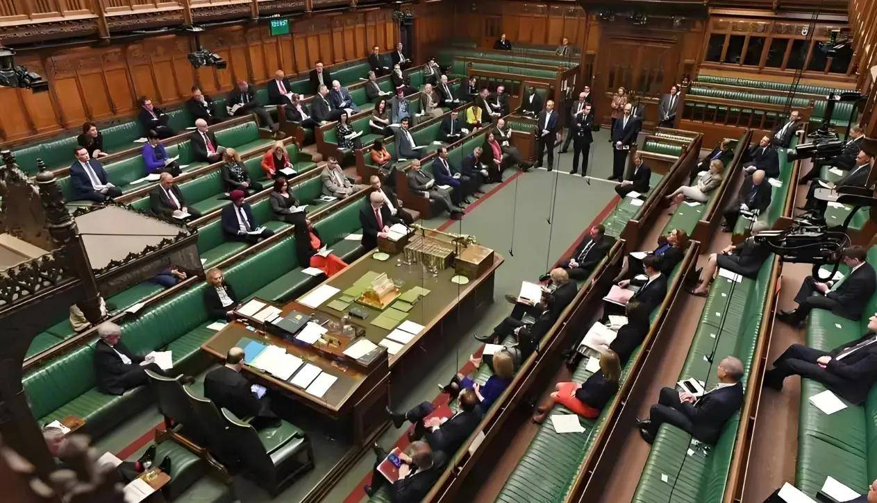 英国不缺钱,为啥不能建大点?