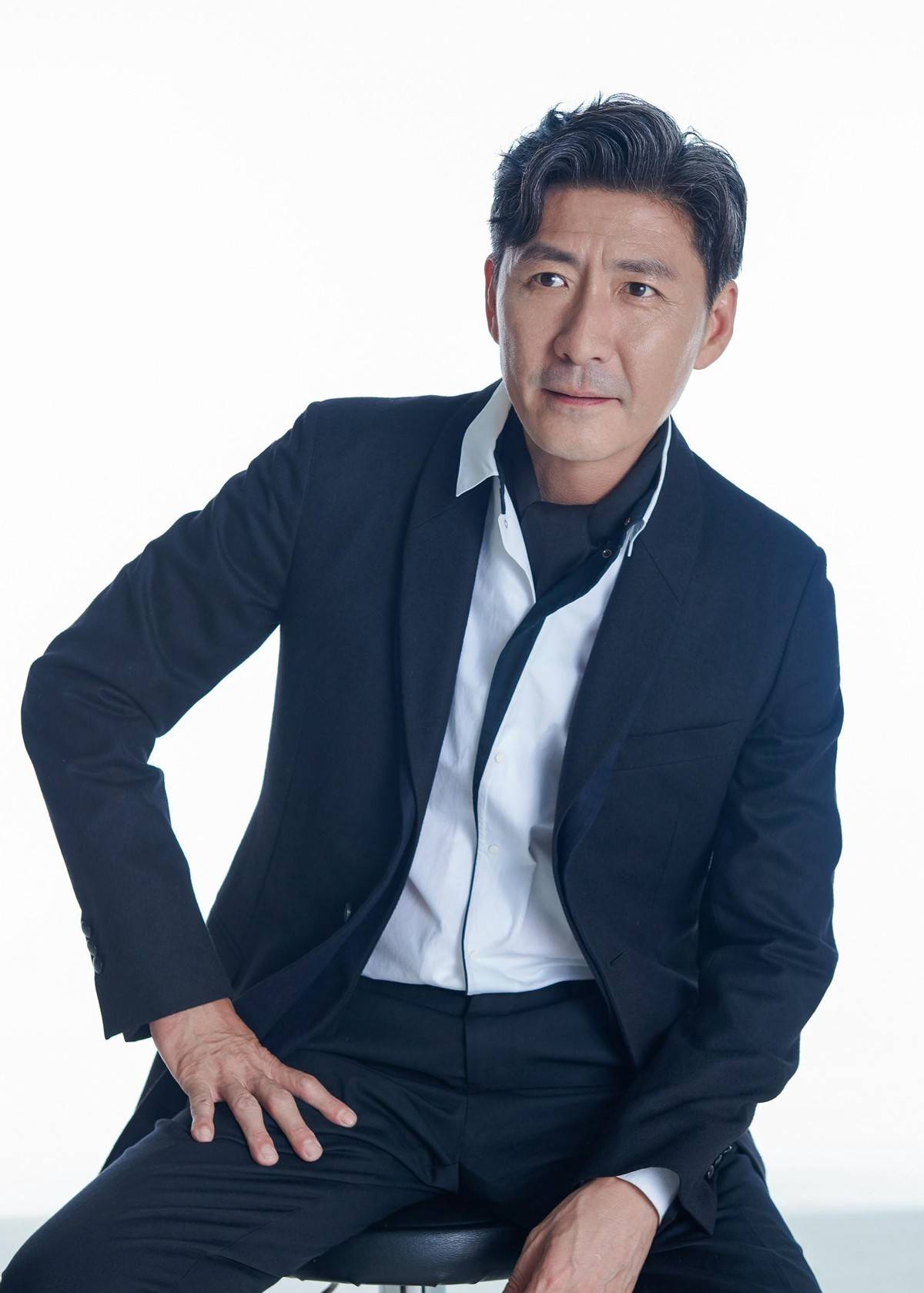 张子健:一路好好走,演了半辈子大侠,却落了个抛妻弃子的臭名?