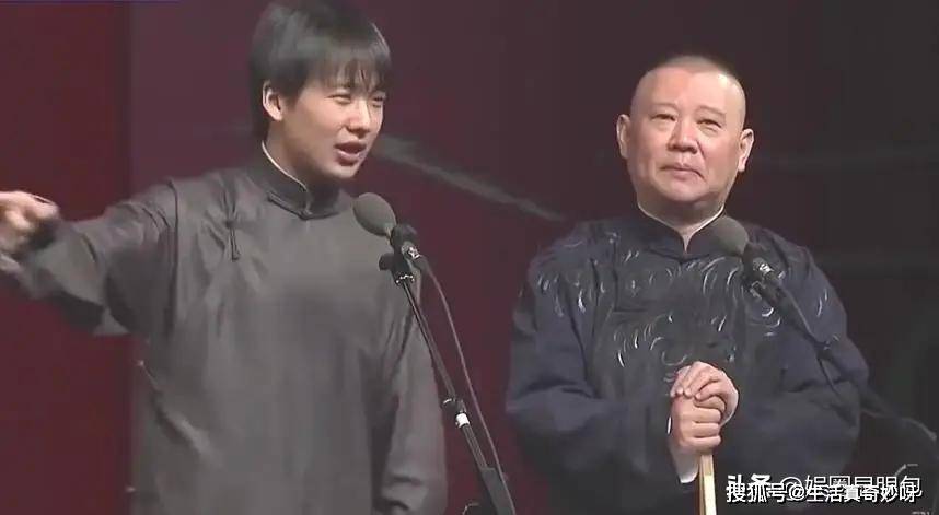 郭德纲真面目_相声两面人_