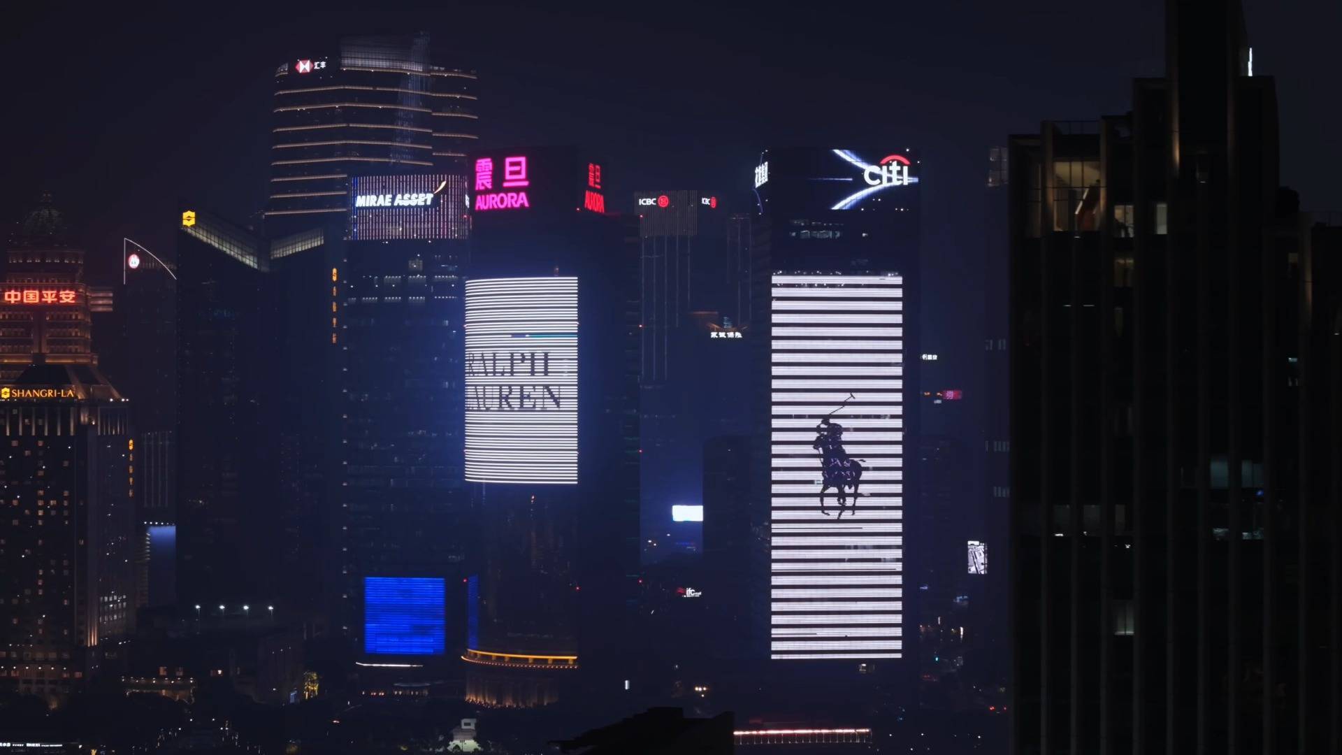 外滩花旗大厦屏幕投放广告